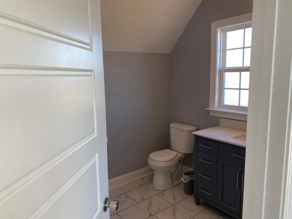La Casa Grande Hosting Apartman Whitsett Kültér fotó